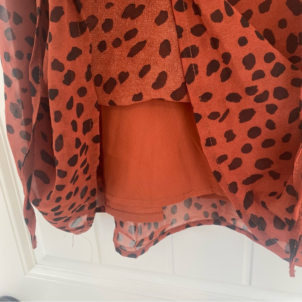 Fantaslook Women's Deep Orange and Brown Pattern Short Sleeve Top Size XL - Picture 4 of 8